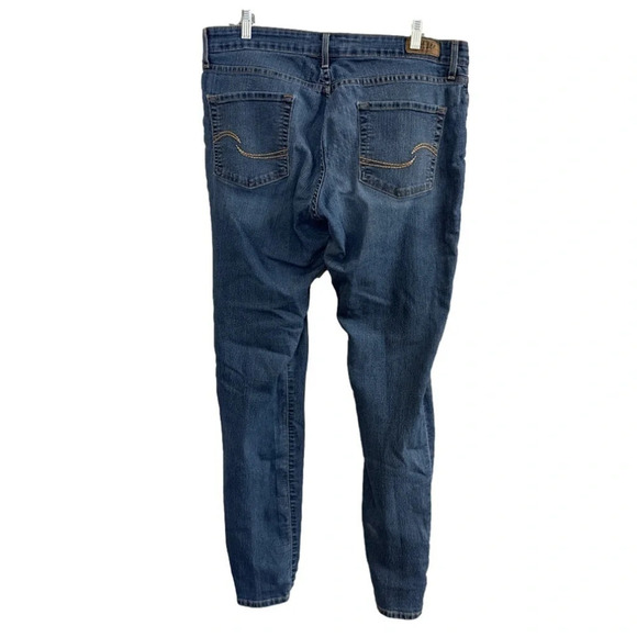 Women's Levi Strauss Modern Skinny Denim Jeans. Size 16 Long - Picture 2 of 5
